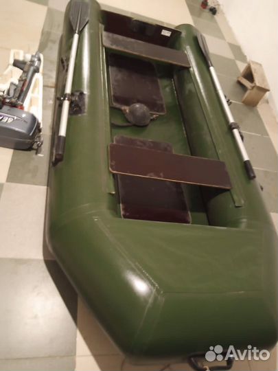 Лодка с мотором