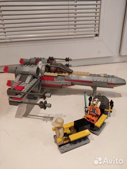 Lego Star Wars истрибитель типа х