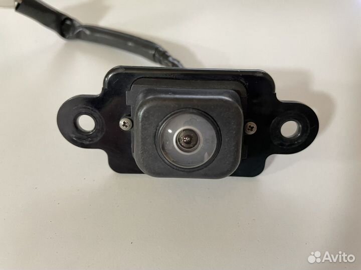Камера заднего вида Lexus LS430 UCF31