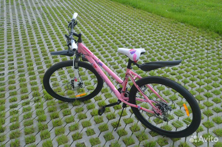 Женский горный велосипед Forward Iris 26 2.0 disc