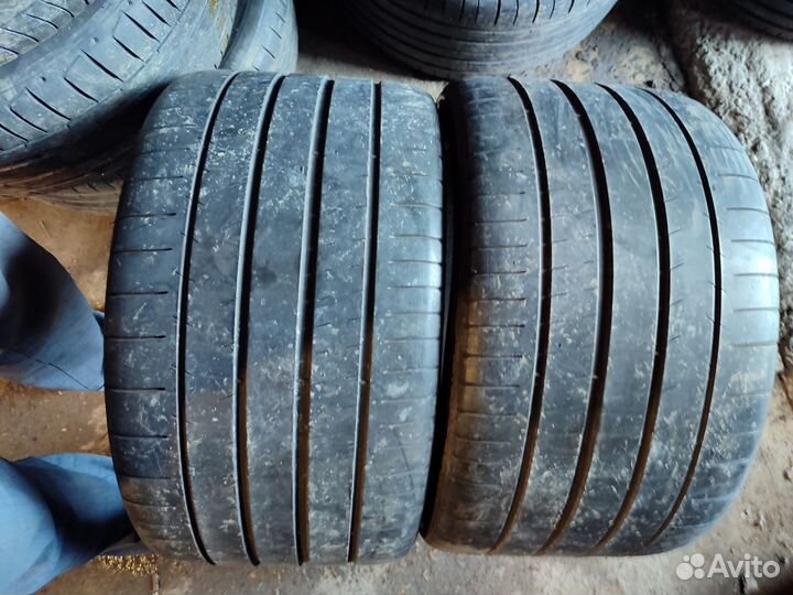 Michelin Pilot Super Sport 305/30 R19