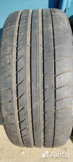 Dunlop SP QuattroMaxx 255/50 R19 107Y