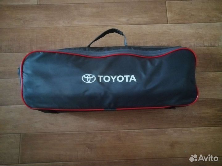 Автомобильный набор Toyota