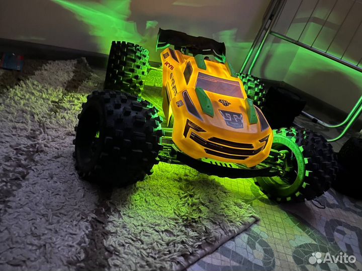Неубиваемый кузов Arrma Kraton 6s 1/8