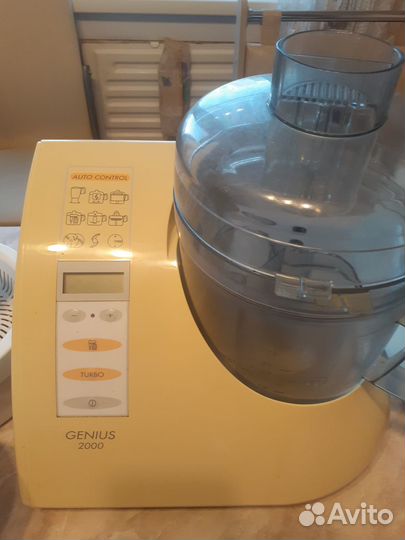 Кухонный комбайн Moulinex Genius 2000