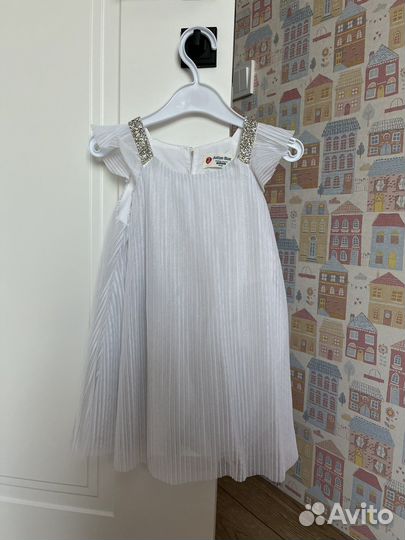 Платье нарядное для девочки 98