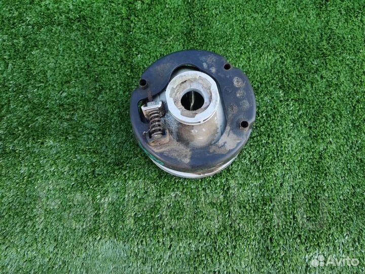 Фара противотуманная jeep Grand Cherokee (WJ) 2004