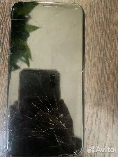 iPhone X, 64 ГБ