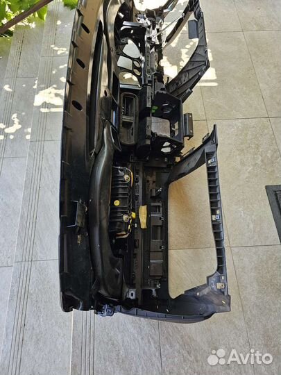 Панель торпеда Фольксваген Пассат Б6