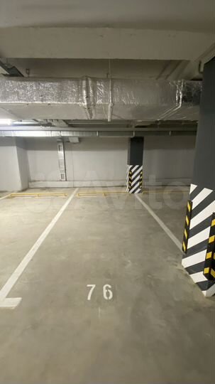 Машиноместо, 14 м²