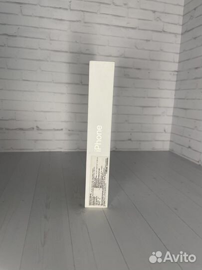 iPhone 13 128Гб белый новый