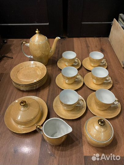 Винтажный фарфоровый сервиз
