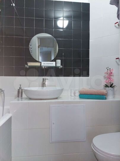 2-к. квартира, 50 м², 9/9 эт.