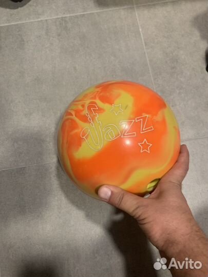 Продам шар и обувь для боулинга