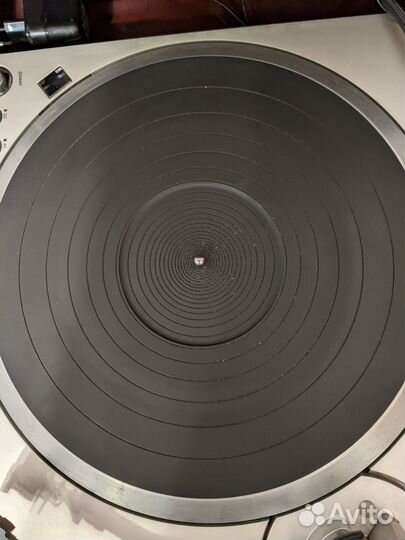 Проигрыватель винила Technics