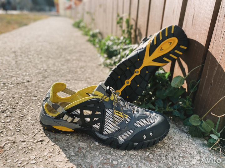 Кроссовки мужские