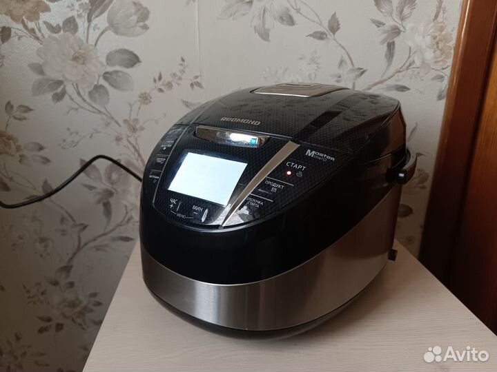 Мультиварка redmond MasterFry FM230