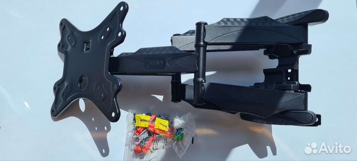 Кронштейн для телевизора наклонно поворотный