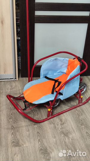 Детские санки с колесами