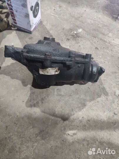 Передний редуктор 3.64 бмв е53