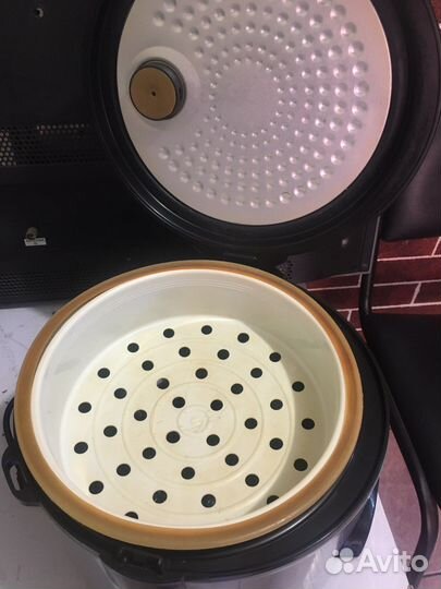 Мультиварка Scarlett SC-Mc410s01