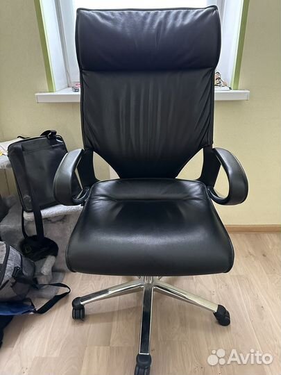 Кресло руководителя Wilkhahn Modus Executive