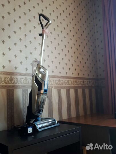 Моющий пылесос Bissell Cordless Crosswave