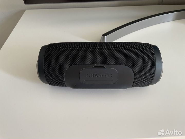 Колонка jbl charge 3