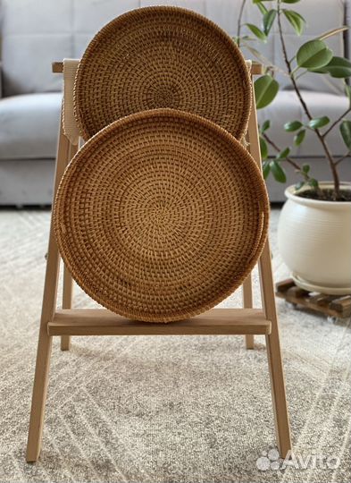 Плетеный поднос из ротанга 30х5 см