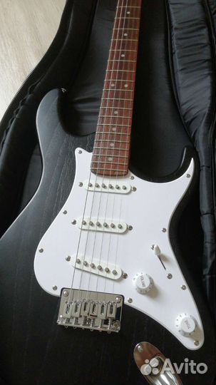 Электрогитара cort