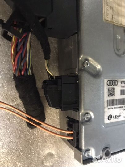 Усилитель музыки Audi A5 - A4B8 - Q5 - 8T0035223T
