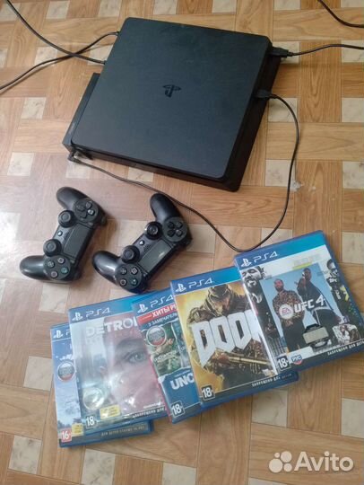Sony playstation 4 PS4 pro 1tb с играми