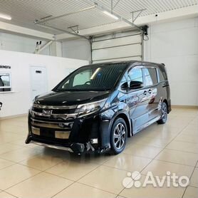 Toyota Noah 2.0 CVT, 2017, 135 000 км