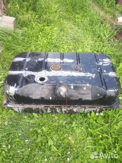 Топливный бак