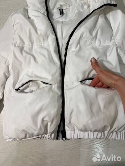 Белый пуховик H&M демисезон XS