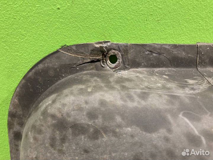 Диффузор радиатора DAF XF105