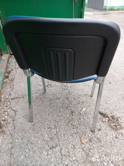 Стул офисный