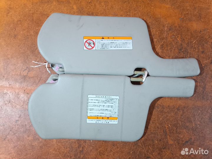 Козырек Nissan Sunny FB15