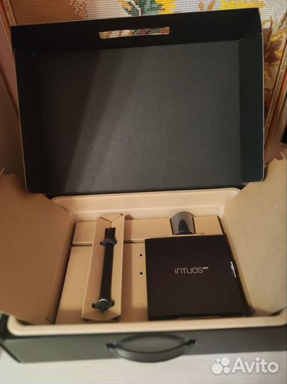 Графический планшет Wacom Intuos pro