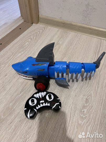 Машинка радиоуправляемая