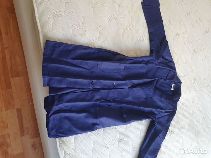 Продам халат школный для уроков труда