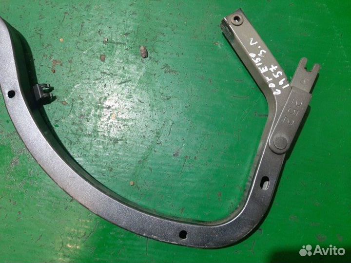 Петля крышки багажника Toyota Corolla 150 1ZR 2008