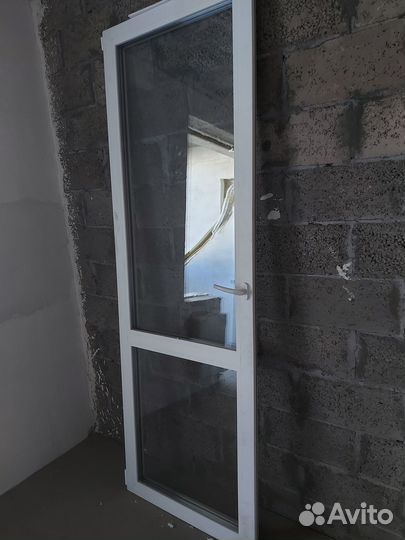 Балконная дверь