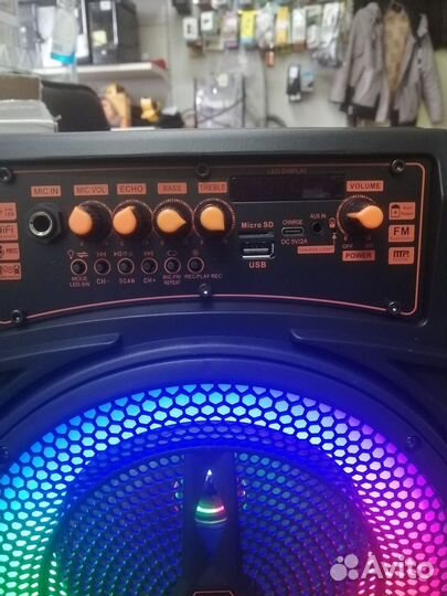 Колонка портативная Bluetooth CH-8839 с микрофоном