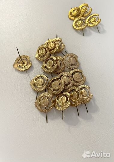 Эмблема петличная медицинская старого образца