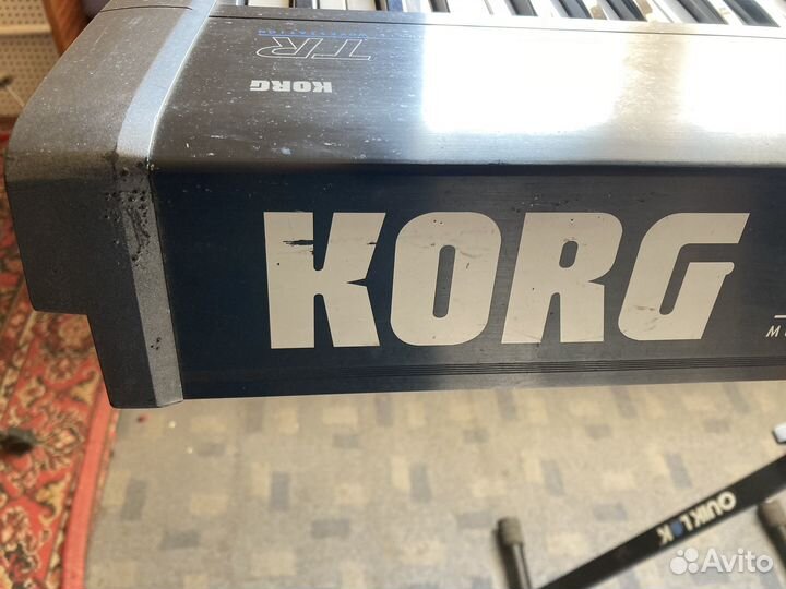 Korg tr 76