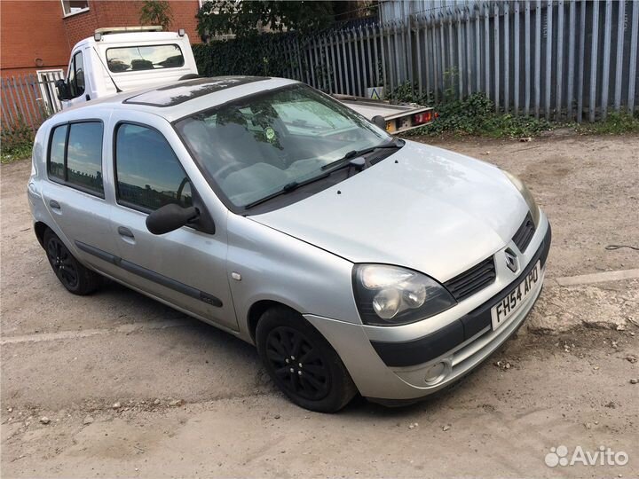 Разбор на запчасти Renault Clio 1998-2008