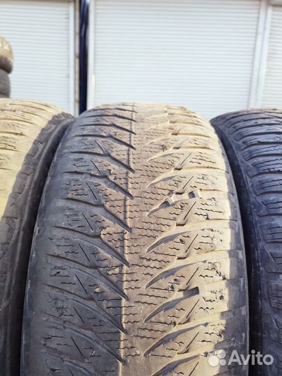 Goodyear UltraGrip 8 205/55 R16 91H