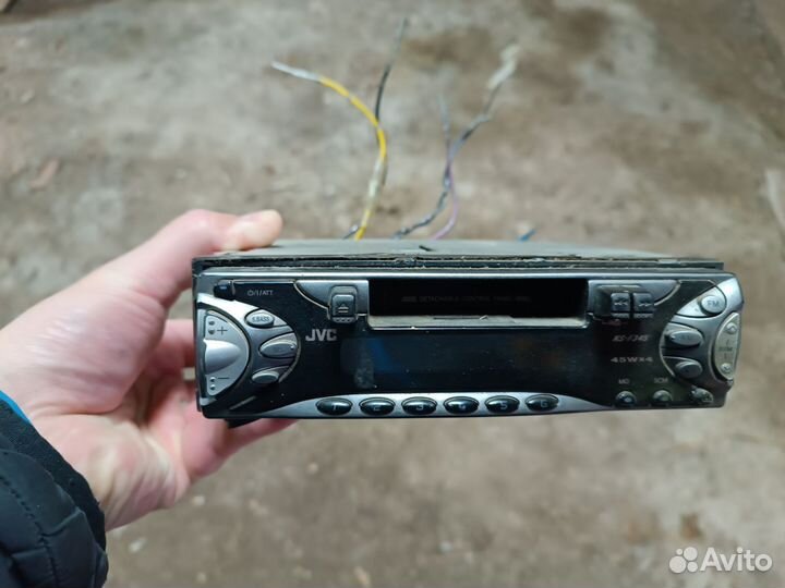 Магнитола JVC