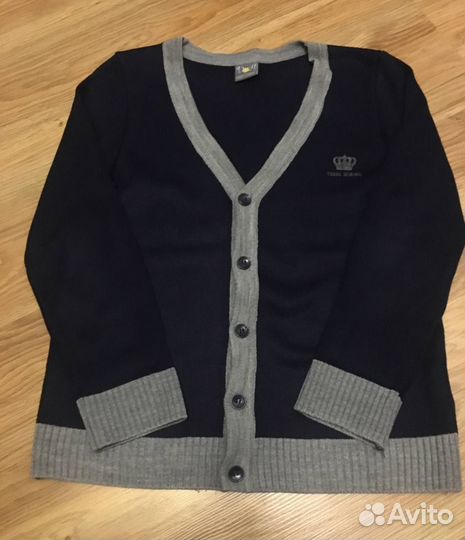 Продам школьный кардиган